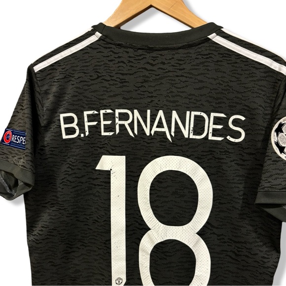 2017-18 Adidas Manchester United Away Kit - Picture 5 of 6